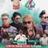 Sejumlah personiel band J-Rocks tampil memukau di hadapan ratusan warga Sumedang