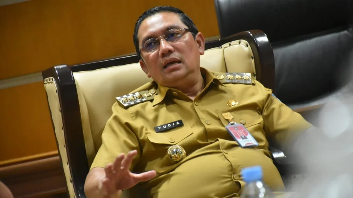 MENJELASKAN: Pj Bupati Sumedang Yudia Ramli meminta kepada para Kepala Perangkat Daerah agar berperan sebagai