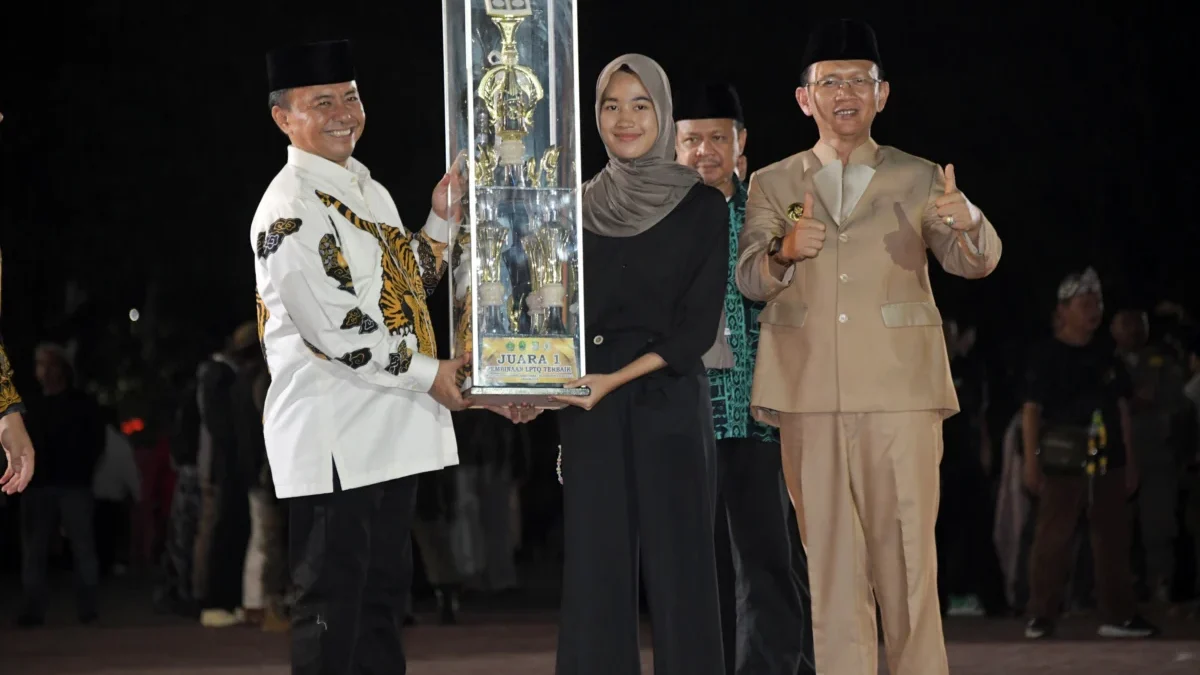 Sekretaris Daerah Provinsi Jawa Barat Herman Suryatman secara resmi menutup ajang Musabaqah Tilawatil Quran (M