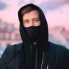 Makna Dibalik Topeng: Simbolisme dalam Penampilan Alan Walker