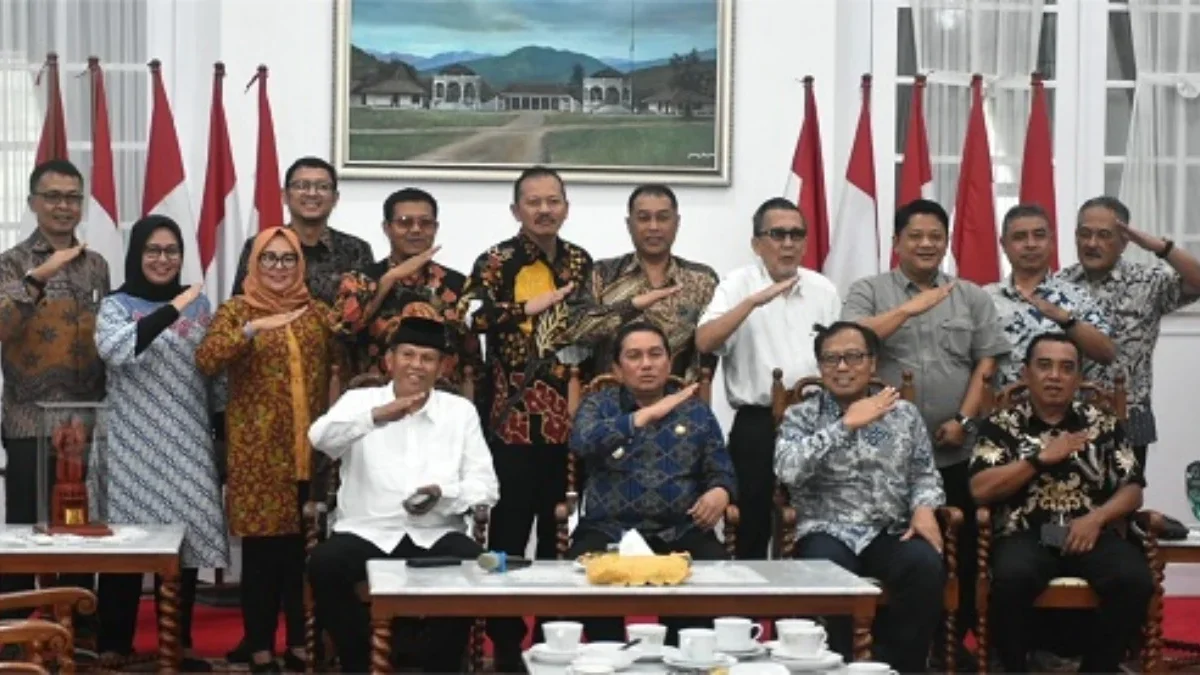 Selain sebagai Sumber PAD, PDAM Berperan sebagai Pelayan Publik dan Pendukung Program Pemda