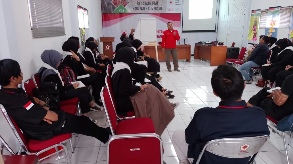 PMI Sumedang Gelar Pendidikan dan Latihan Dasar Untuk Calon KSR dan TSR