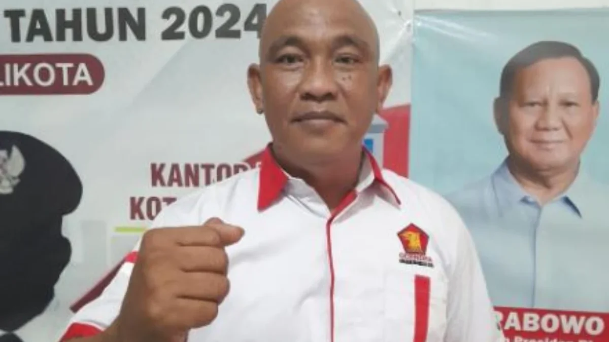 Ketua PAC Gerindra Kecamatan Lemahwungkuk Suhada