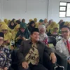 Wakasek Kurikulum Madrasah Aliyah Swasta (MAS) di MAN 2 Tasikmalaya mengikuti kegiatan workshop peng