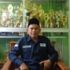 BERBINCANG: Kepala SMK Ma\'arif 2 Sumedang, R Muhamad Aminulloh SAg, saat ditemui Sumeks beberapa waktu yang la