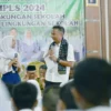 HADIRI: Pj Gubernur Jabar Bey Machmudin membuka MPLS Tahun Ajaran baru di SMA Negeri 5,Kota Bekasi, Senin (15/