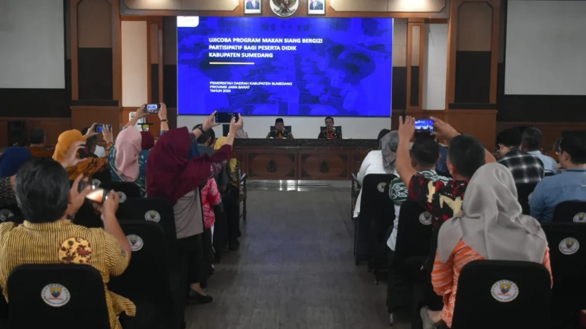 GELAR: Rapat persiapan Uji Coba Program Makan Siang Bergizi Partisipatif Bagi Peserta Didik Sekolah Dasar di A