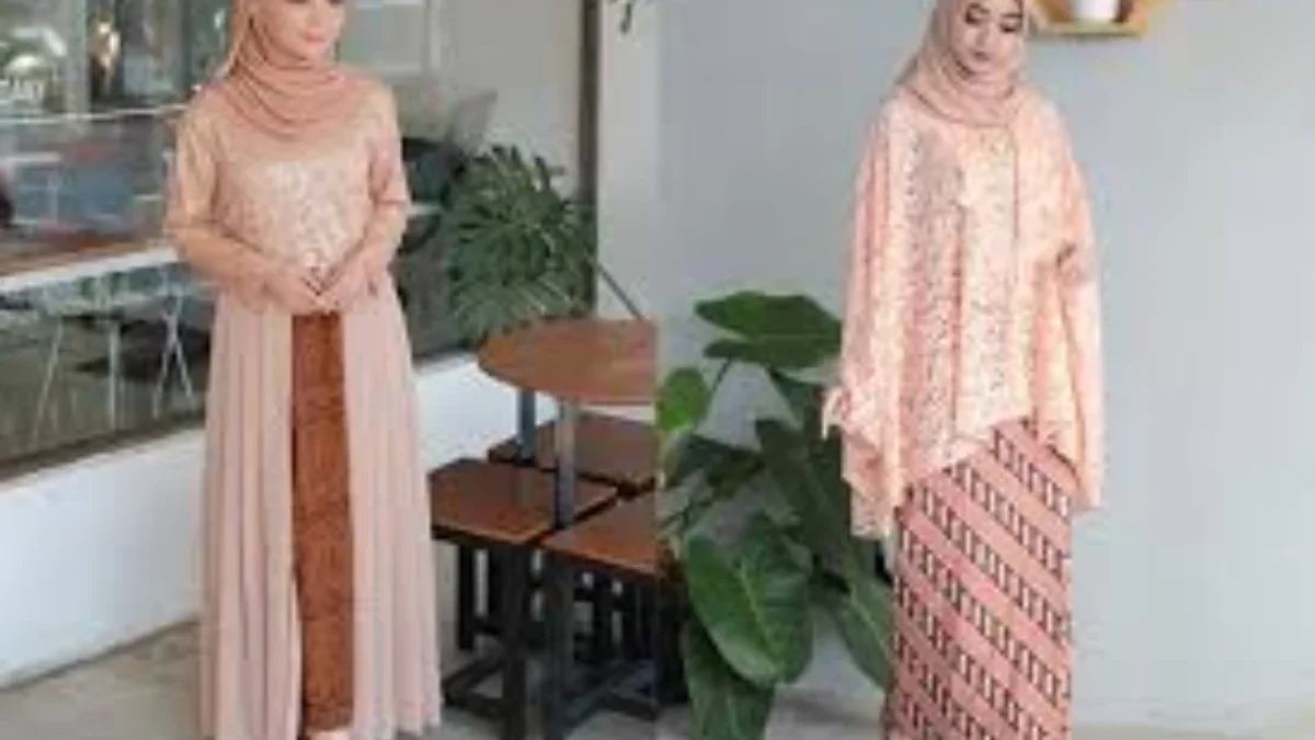 Rekomendasi Kerudung dengan Baju Kebaya Warna Orange