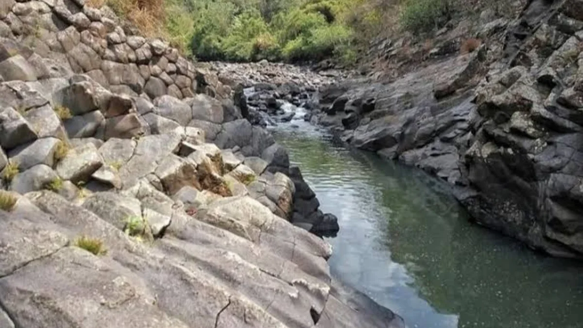 Lanskap bebatuan Paraga stone