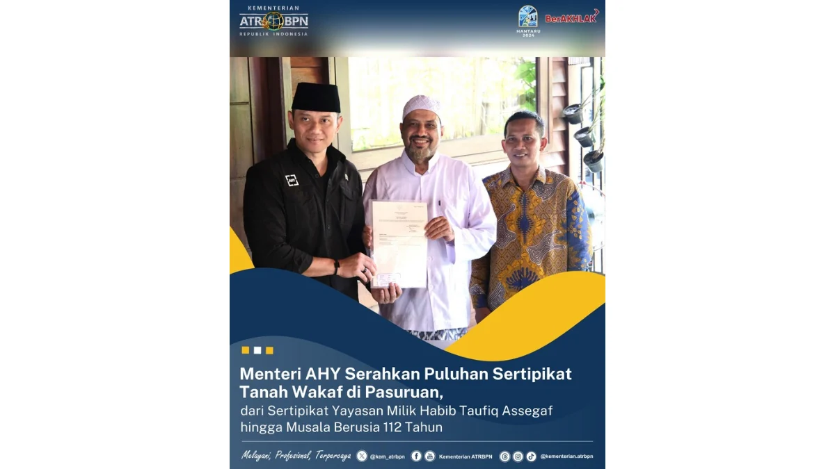 AHY Serahkan Puluhan Sertifikat Wakaf di Pasuruan, dari Sertifikat Yayasan Habib T Assegaf hingga Mushola Tua