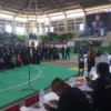 KOMPETISI: Ratusan atlet silat dari berbagai daerah mengikuti Kejuaraan Pencak Silat di Gor Tadjimalela, baru-