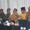 TEGASKAN: Pj Bupati Sumedang Yudia Ramli saat menghadiri Rapat Pleno Terbuka Pengundian dan Penetapan Nomor Ur