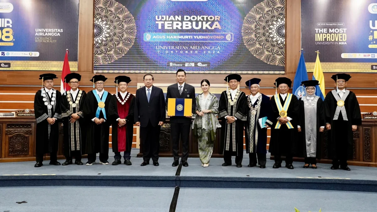 Laksanakan Ujian Doktor Terbuka, Menteri AHY Lulus dengan Predikat Cumlaude