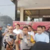 KONFERENSI PERS: Kapolres Sumedang, AKBP Joko Dwi Harsono, S.I.K., M.Hum, beserta jajaran saat press rilis pen