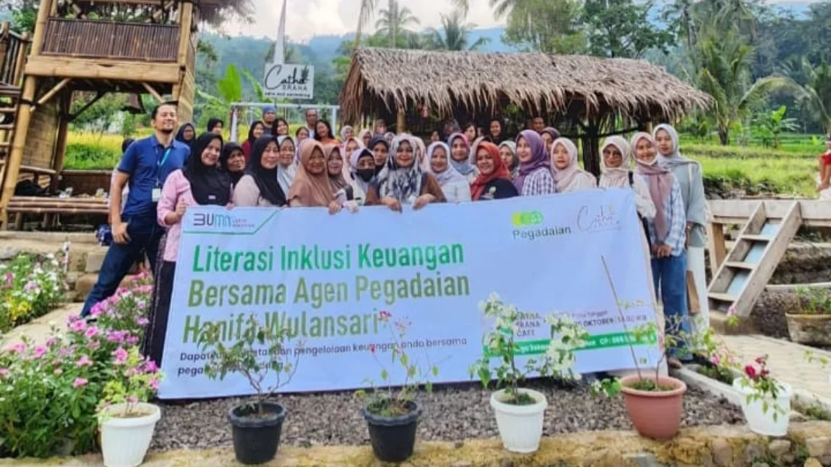 Literasi inklusi Keuangan Bersama Agen Pegadaian Cabang Sumedang