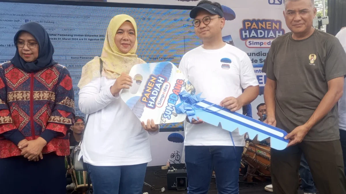 BRI Sumedang Tebar Hadiah Mobil, Sepeda Motor  dan Puluhan Barang Elektronik pada Acara Panen Hadiah Simpedes