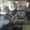 JAGA KEAMANAN: Kanit Samapta Polsek Cisitu, Aiptu Kusmayadi saat patrol di Kecamatan Cisitu, kemarin.