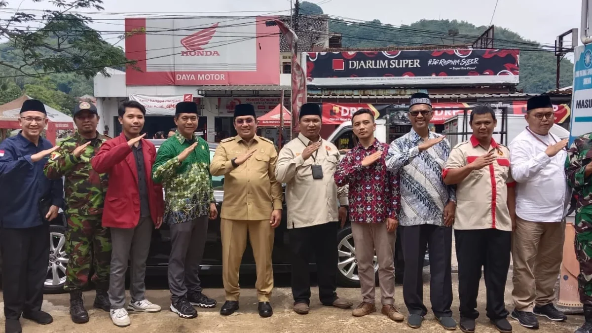 Groundbreaking Revitalisasi Masjid dan Pembangunan IGD Klinik Aisyiyah Sumedang