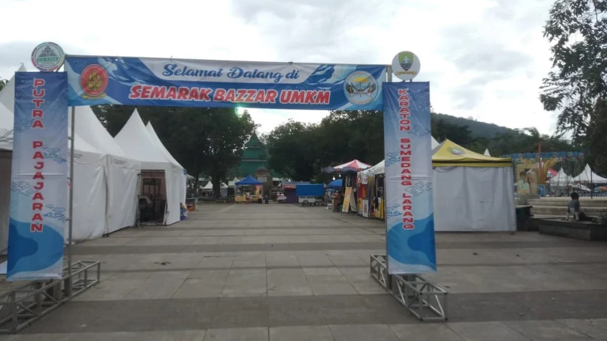 UMKM Bazar Alun - alun Sumedang 