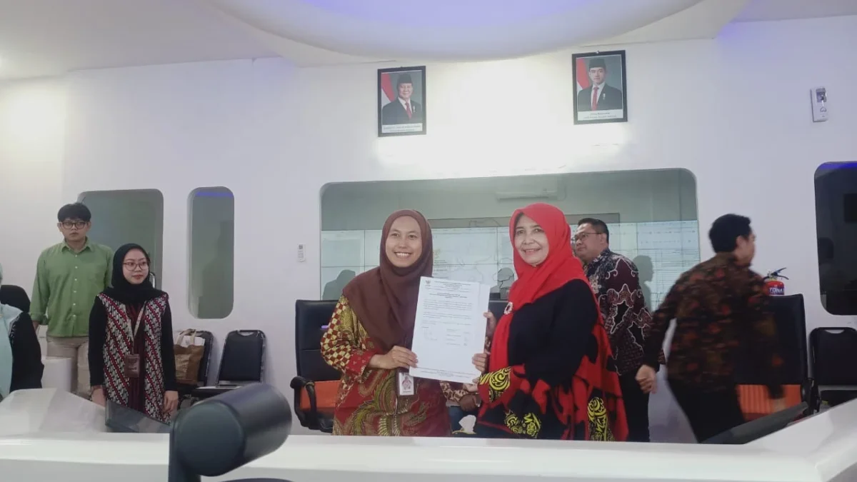 Sekretaris Daerah Kabupaten Sumedang Tuti Ruswati