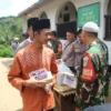 Koramil 1004 Tanjungsari Gelar Jumat Keliling di Pelosok Dusun Cideresik