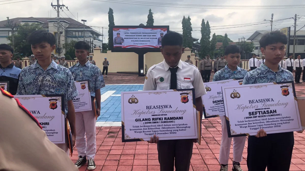 Kapolres Sumedang Berikan Apresiasi kepada Pelajar yang Membantu Tangkap Napi