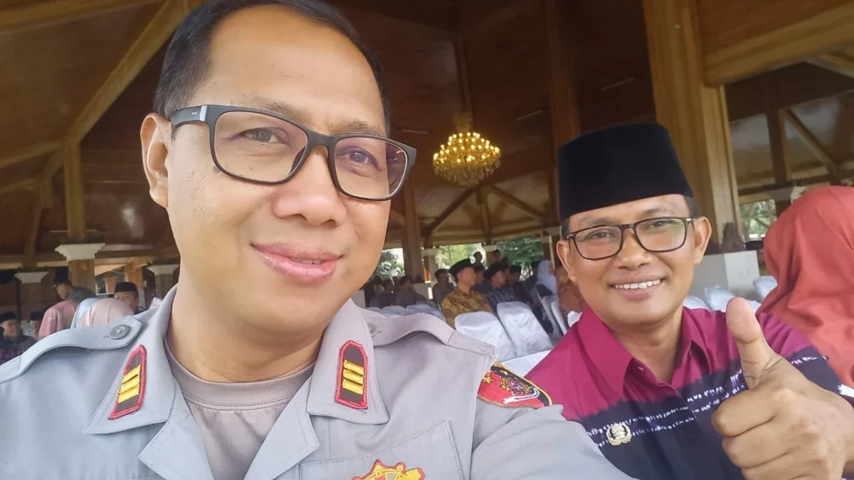 MENGIMBAU: Kapolsek Sumedang Selatan, AKP Sukardi saat dalam sebuah acara di Pusat Pemerintahab Sumedang, Kami