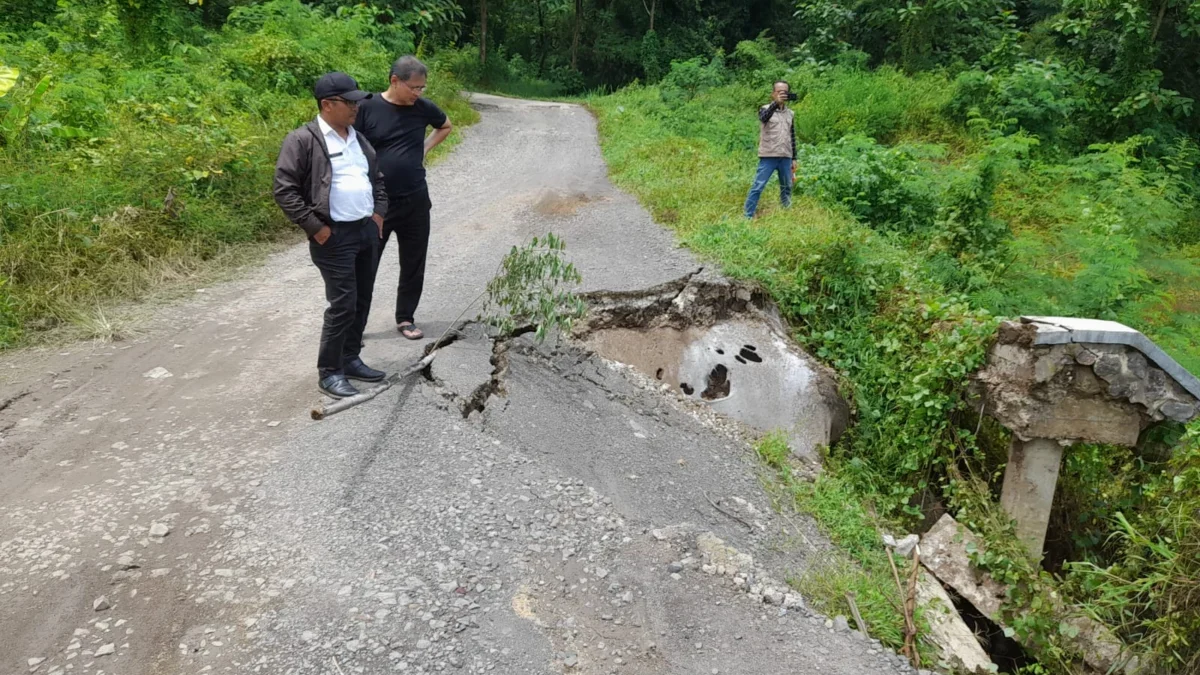 PUPR Sumedang Akan Segera Tindak Lanjuti Perbaikan Jalan di Haurpapak