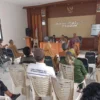 KOORDINASI: Forkopimcam, para kepala desa, ketua BPD, serta pimpinan UPTD dan UPTB saat Rapat Minggon di Aula