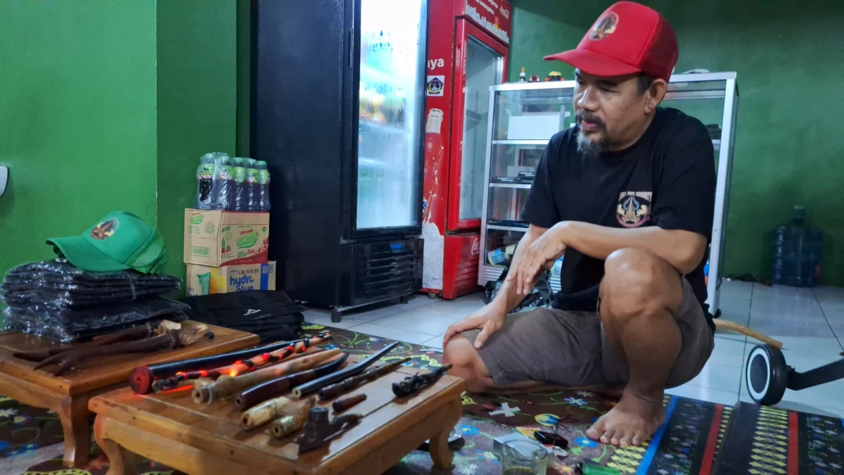 Smoking Pipe Community: Hidupkan Tradisi dan Seni Padudan Sumedang