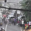 Kecelakaan beruntun terjadi di Jalan Simpang Pamulihan tepatnya di depan Desa Haurngombong, Kecamatan Pamuliha