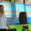 PEMBUKAAN: Kepala SMPN 3 Sumedang, Drs. Mulyawan, M.M., saat membuka kegiatan Pesantren Kilat Ramadhan di seko