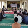 Dalam rangka mencari berkah di bulan suci Ramadhan, Polres Sumedang bersama Awak Media Pokja Polres Sumedang m