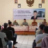 Anggota DPRD Provinsi Jawa Barat dari Komisi III, H. Heri Ukasah Sulaeman, menggelar reses di Aula Desa Hegarm