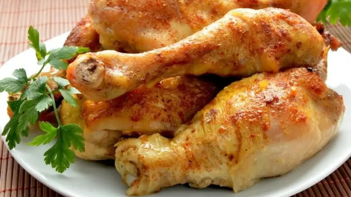 Bisa Sebabkan Kanker, Ini Dia Alasan Kenapa Kamu Nggak Boleh Terlalu Sering Memakan Daging Ayam
