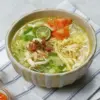 Soto Ayam Anti Ribet! Resep Gampang yang Bisa Kamu Bikin Sendiri di Rumah