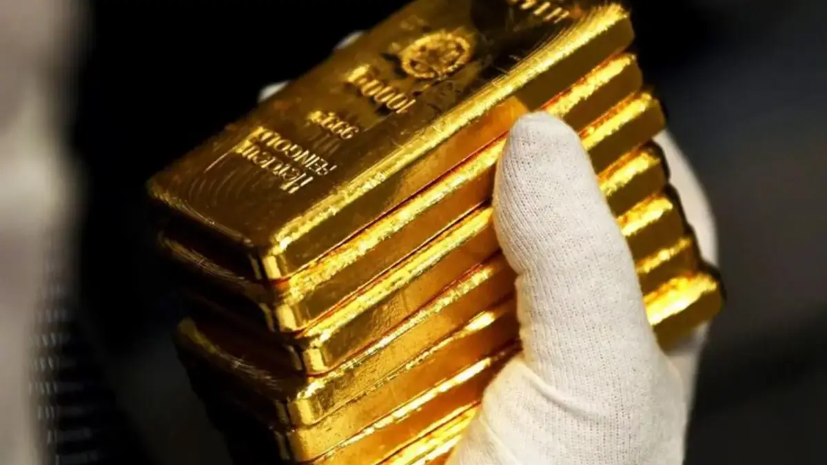 Harga Emas Turun, Saatnya Beli atau Tunggu?