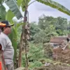 Bupati H Dony Ahmad Munir menetapkan Status Tanggap Darurat Bencana terhadap longsor dan pergerakan tanah yang