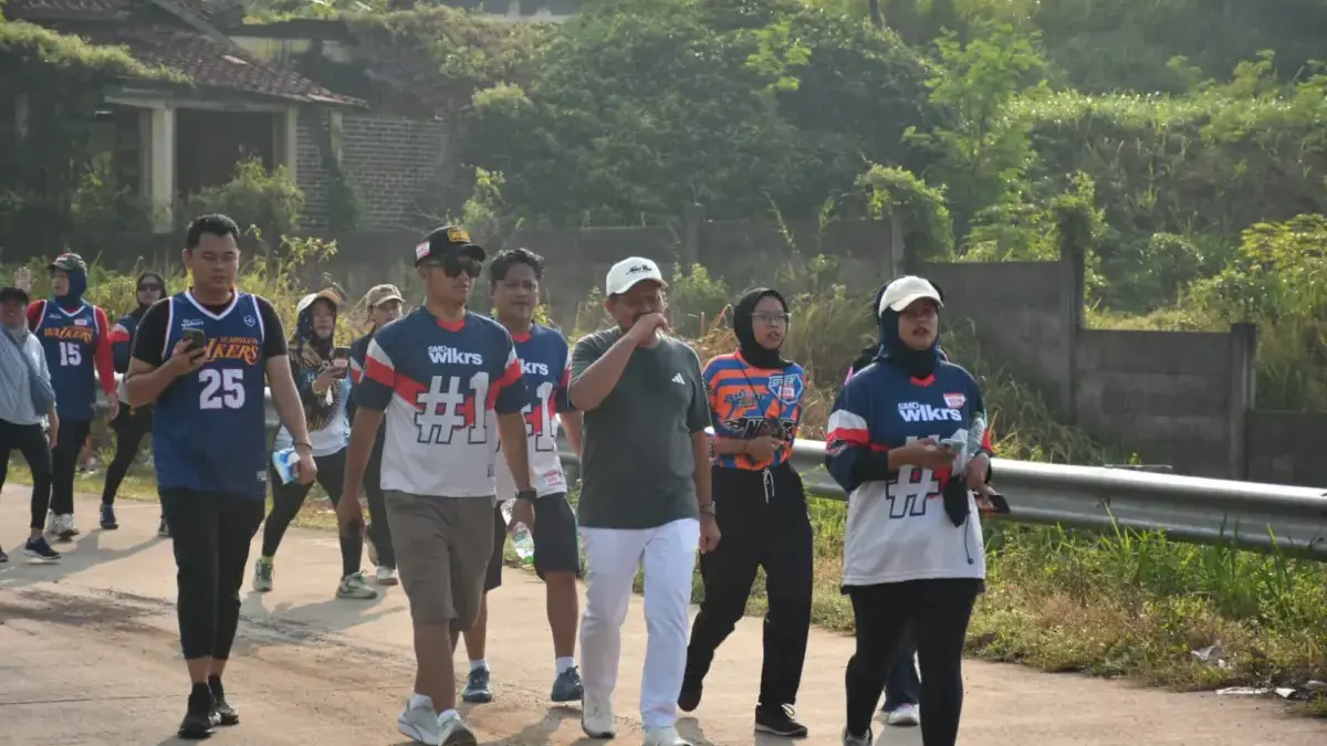 Bupati Dony Warga Mensyukuri Nikmat dengan Pola Hidup Sehat