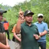 Bupati menargetkan semua ruas jalan di Kabupaten sumedang tahun 2027 sudah selesai dilaksanakan pekerjaannya.