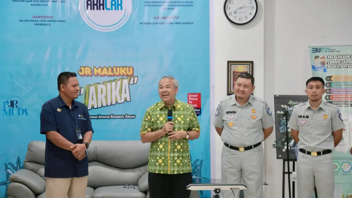 Pakar Komunikasi Dr Aqua Dwipayana Sharing di Jasa Raharja Wilayah Maluku dan Jasaraharja Putera Cabang Ambon