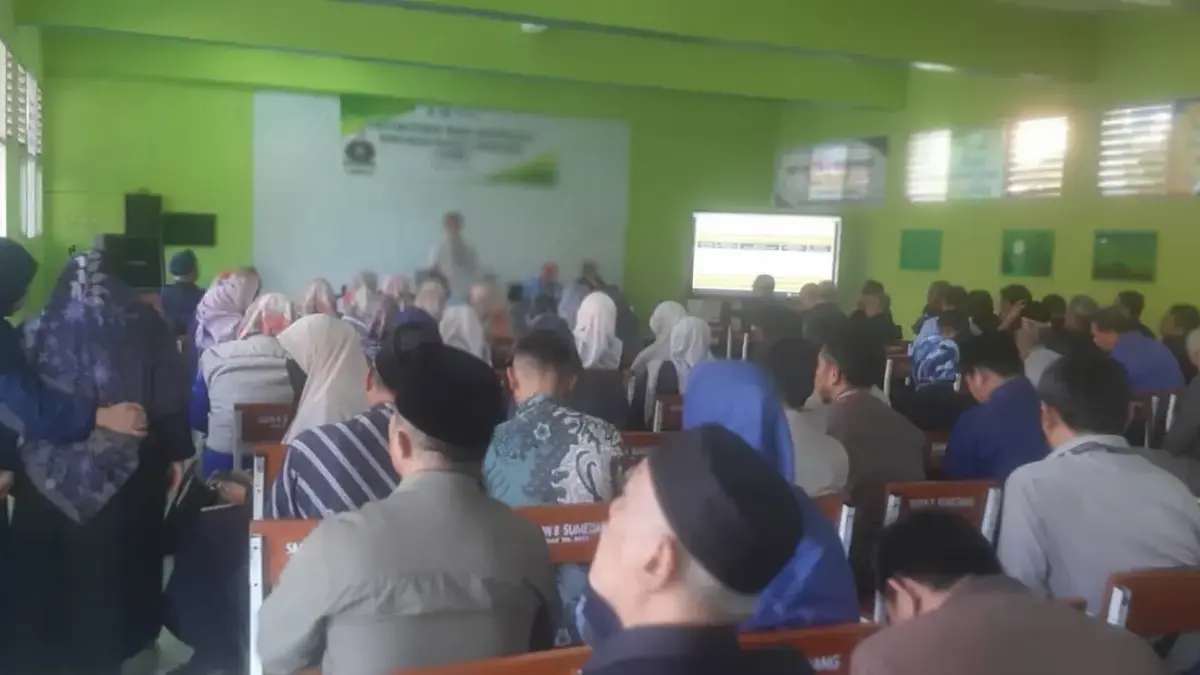 SKEMA BARU: Sejumlah kepala sekolah tingkat SMP se-Kabupaten Sumedang saat menghadiri kegiatan sosialisasi dan