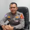 OPTIMALKAN: Kanit Regiden Polres Sumedang, Ipda Deden Gustafiana, S.H., saat berbincang dengan wartawan terkai
