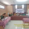 MELANTIK: Pemerintah Desa Cikaramas, Kecamatan Tanjungmedar saat Pelantikan dan Pengambilan Sumpah BPD Antar W