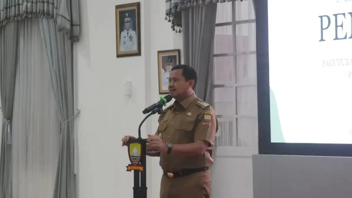 PRESTASI: Bupati Sumedang Dony Ahmad Munir dalam sebuah kegiatan di Gedung Negara, baru-baru ini.