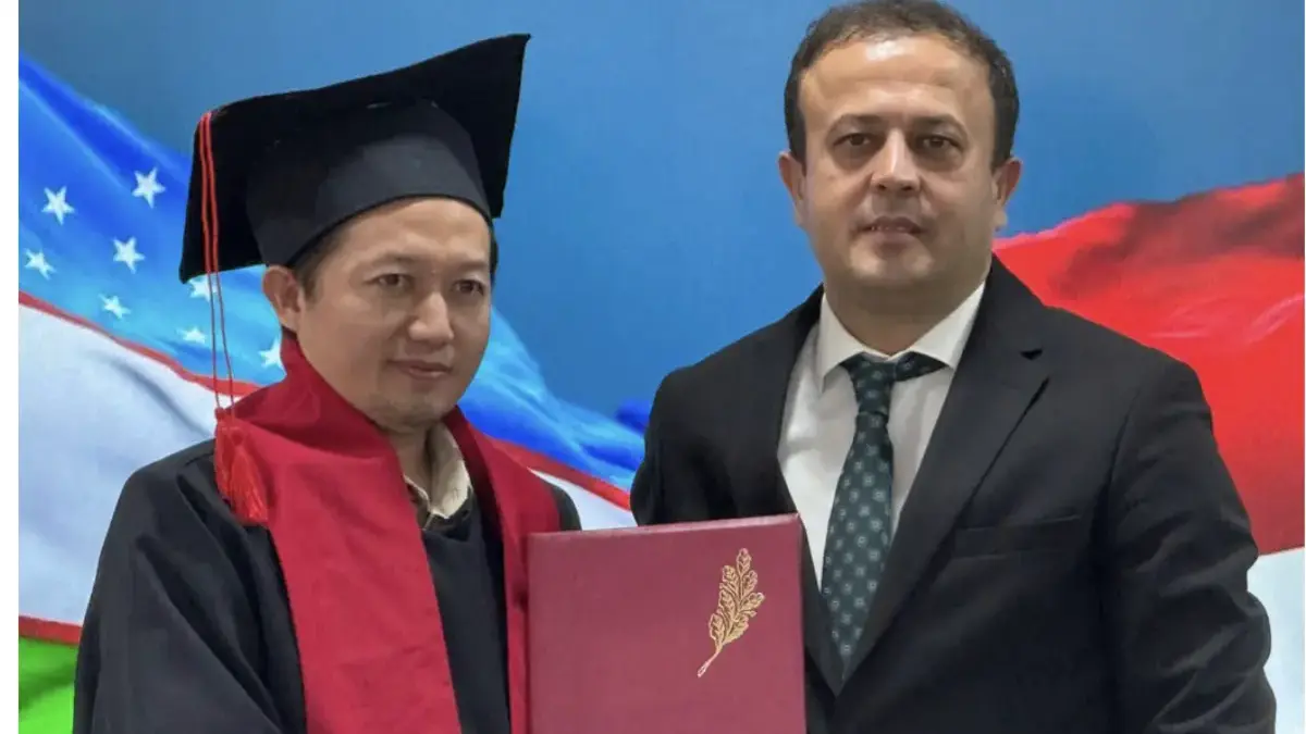 Dari Sumedang ke Samarkand, Prof. Julia Raih Gelar Kehormatan dari DIEP Uzbekistan