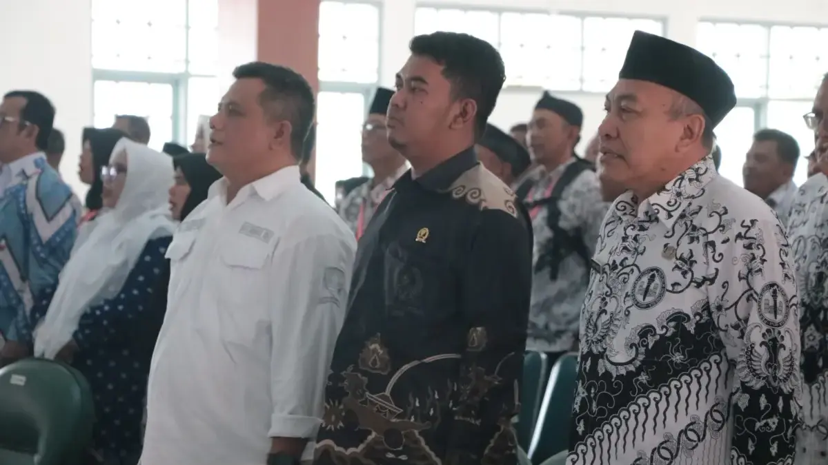 DPRD: Dedikasi dan Perjuangan Guru Sebagai Mitra Strategis dalam Peningkatan Mutu Pendidikan 