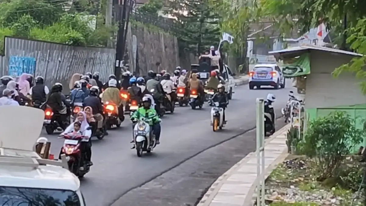 Sambut Tahun Baru Islam, Ribuan Warga Sumedang  Pawai Ta\'aruf Keliling Kota