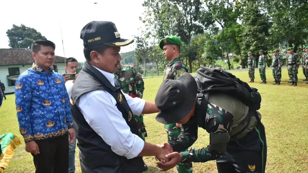 Sebulan Berlangsung Pembinaan Karakter dan Wawasan Kebangsaan, Bupati Minta Siswa Selalu Menghormati Orang Tua
