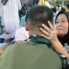 Tangis Haru Iringi Kepulangan Peserta Pembinaan Karakter di Makodim Sumedang